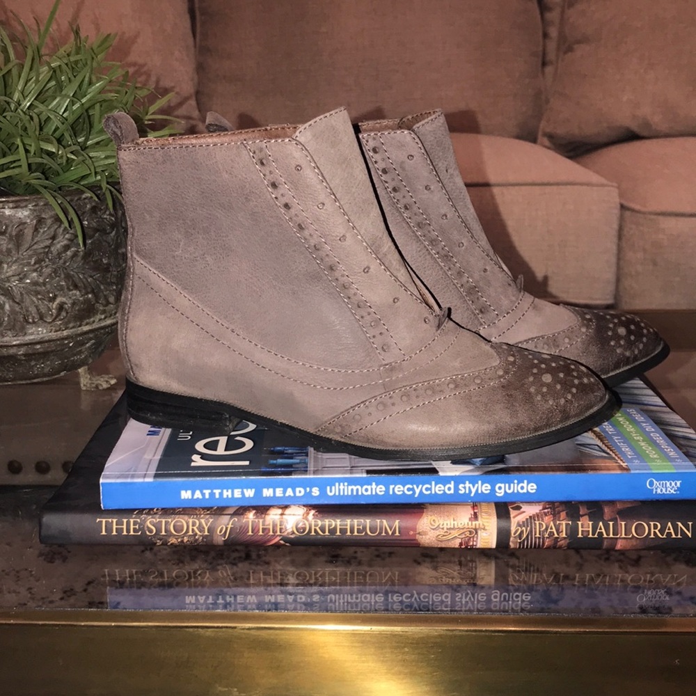 Anthopology Oxford Style Ankle Boot